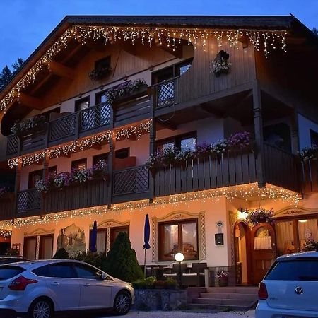 Hotel Garni Ladinia Pescul Exterior foto