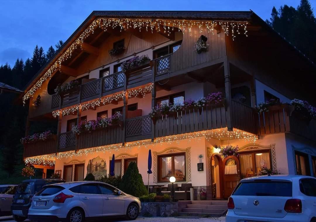 Hotel Garni Ladinia Pescul Exterior foto